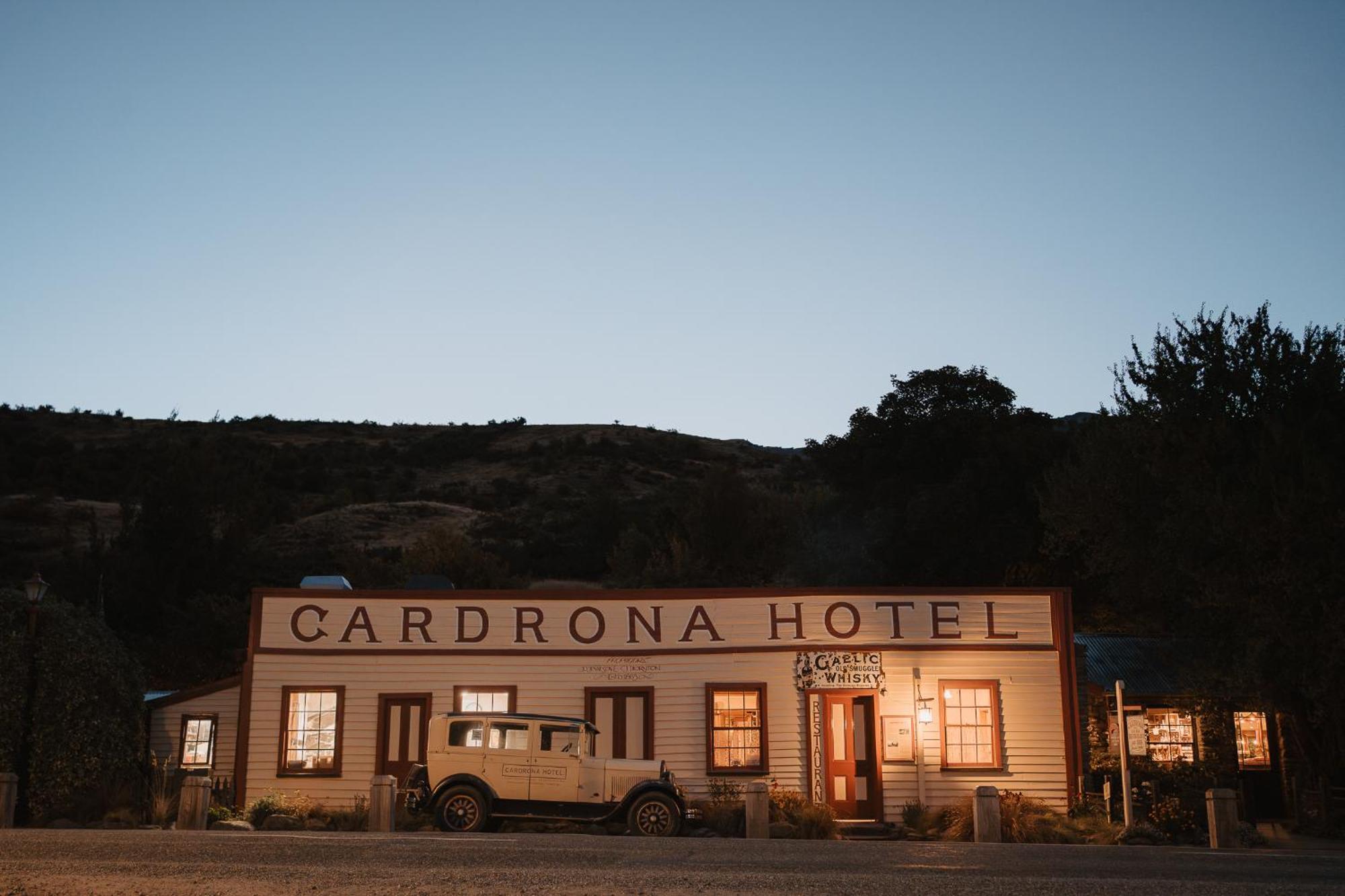 Cardrona Hotel Exteriör bild